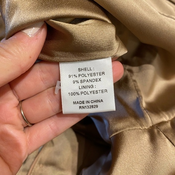 Lovers + Friends Women’s Mini Dress Long Tulip Sleeve Button Detail Beige Size S - Picture 9 of 9